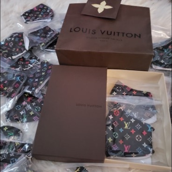 Fashion face mask - Picture 1 of 2